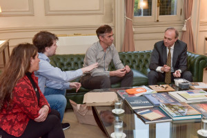 DSC1930 1  DSC1930 1